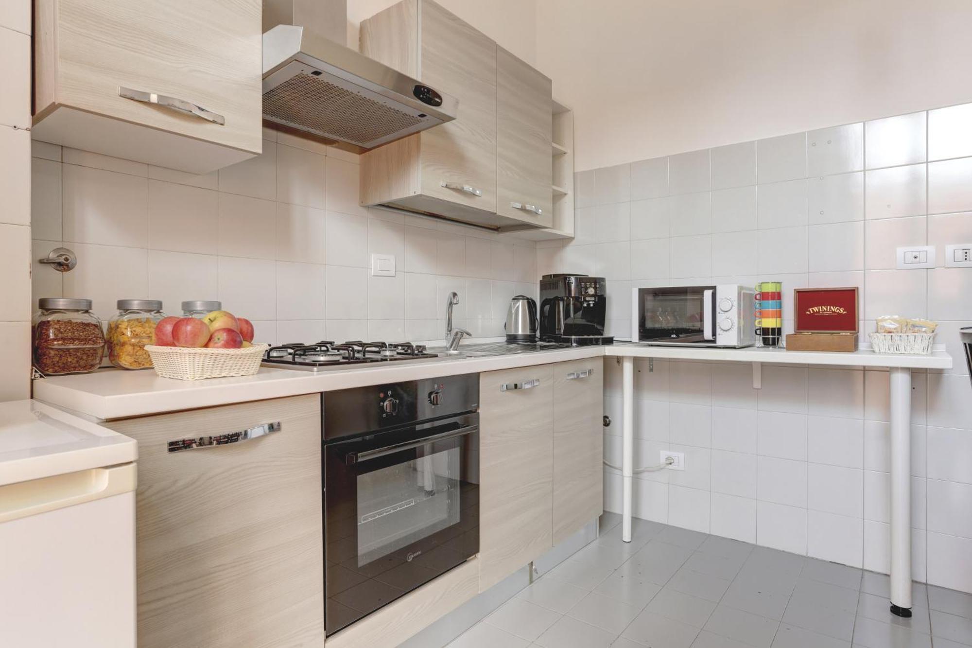 Claudia House Roma Termini Bed & Breakfast Exterior photo