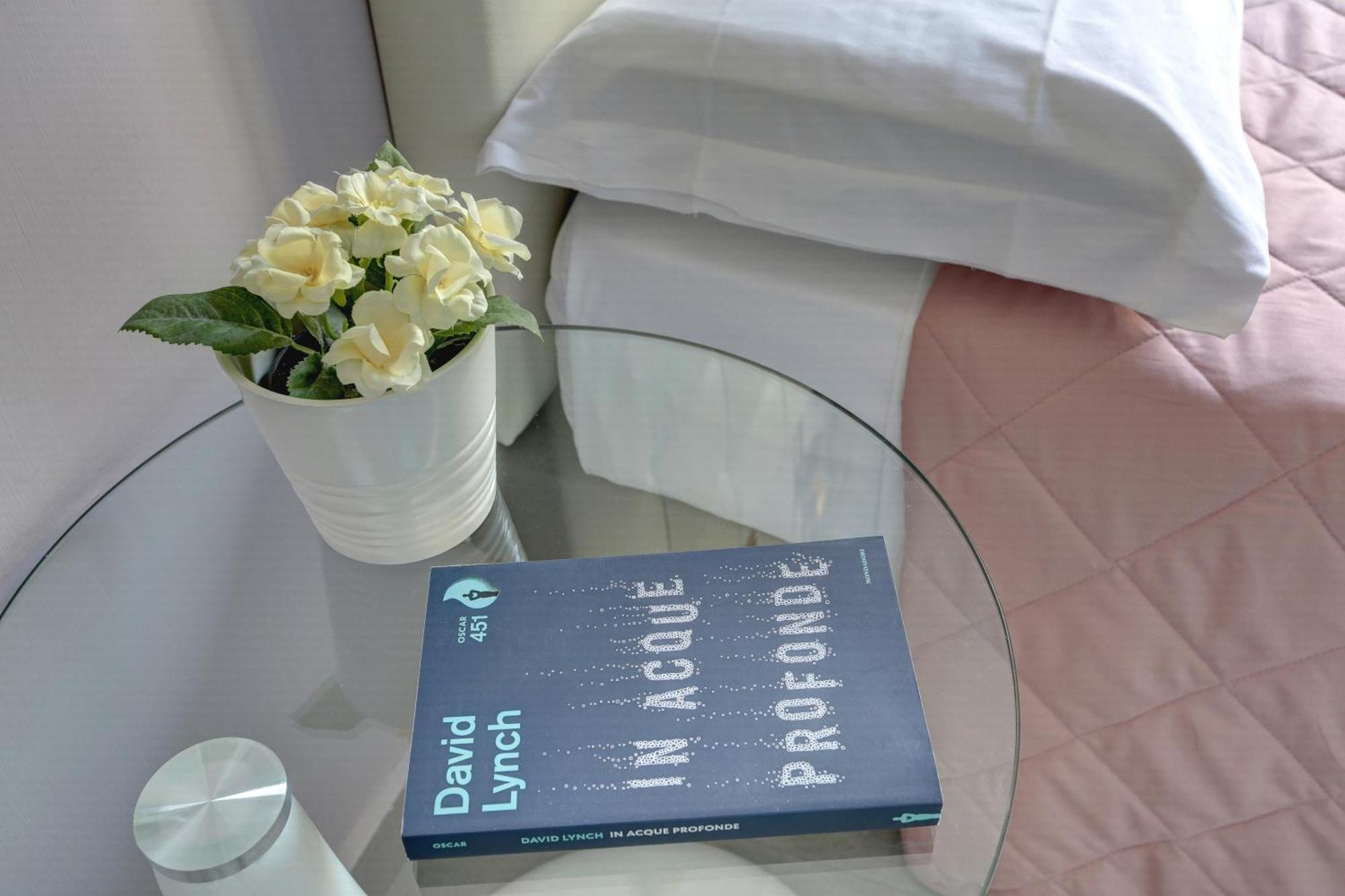 Claudia House Roma Termini Bed & Breakfast Exterior photo