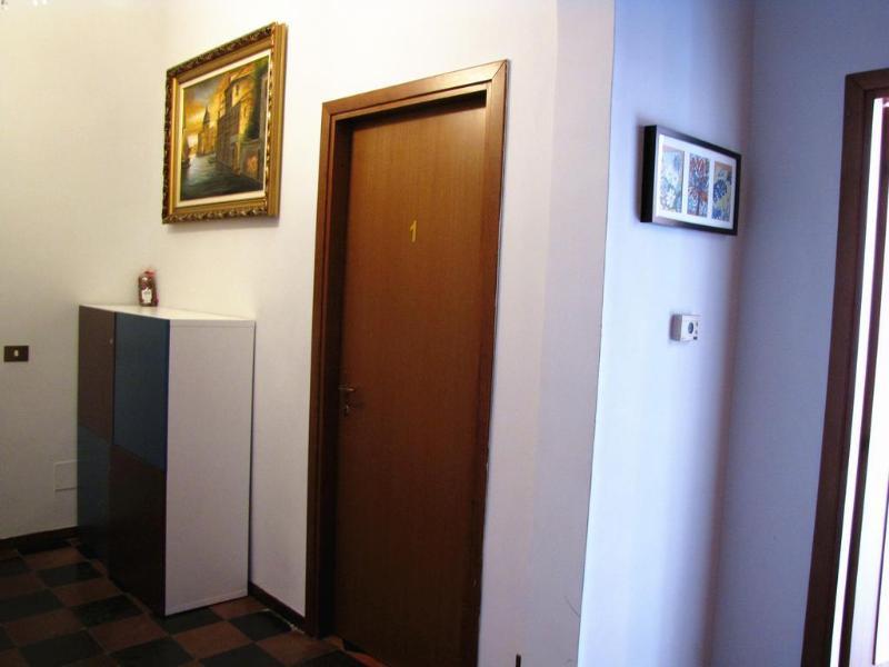 Claudia House Roma Termini Bed & Breakfast Exterior photo