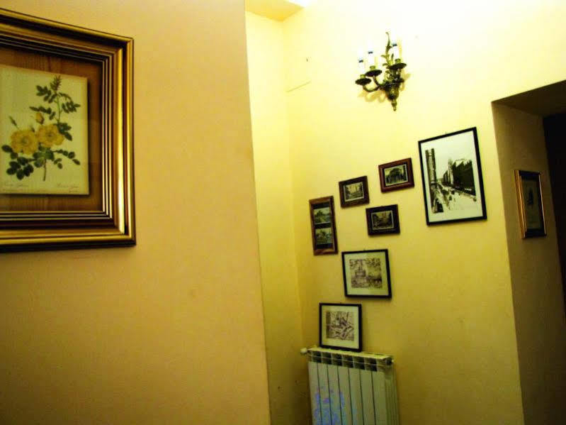 Claudia House Roma Termini Bed & Breakfast Exterior photo
